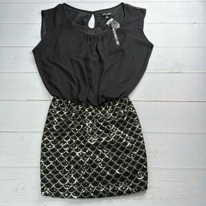 AS U WISH Dress Sequin Gold and Black Skirted Size Small